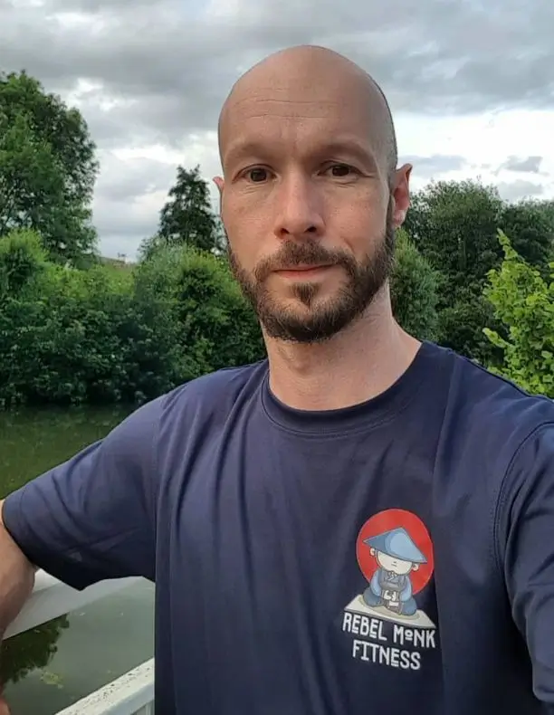 photo of me in a Rebel Monk Fitnes T-shirt